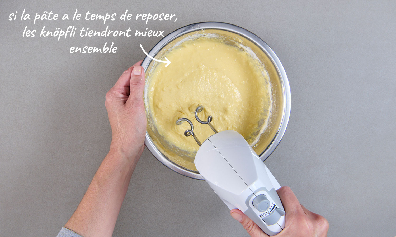 Mélanger la pâte